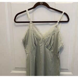 Vintage Luxite by Kayser Mint Green Nylon Lace Trim Hem Full Slip Womens Size 36